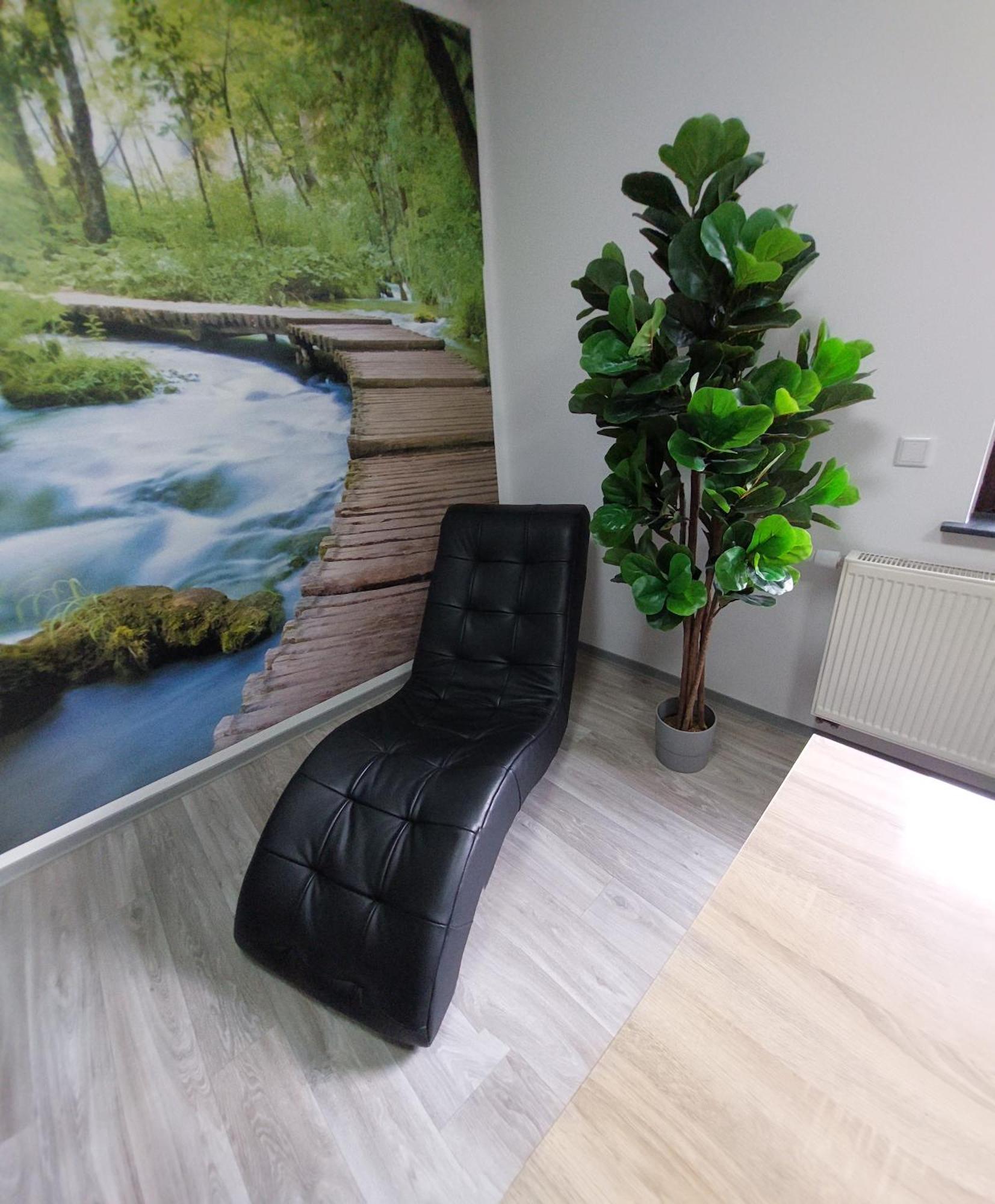 Ganze Ferienwohnung 5 Km Von Erfurt, Mit Kaffeevollautomat, Tv, Wlan, Boxspringbett, Schlafsofa Und Einkaufsmoeglichkeiten, Sehr Gute Anbindung Zur A71 Und A4, Kostenloser Oeff Parkplatz Fuer Pkw Und Transporter Elxleben Екстер'єр фото